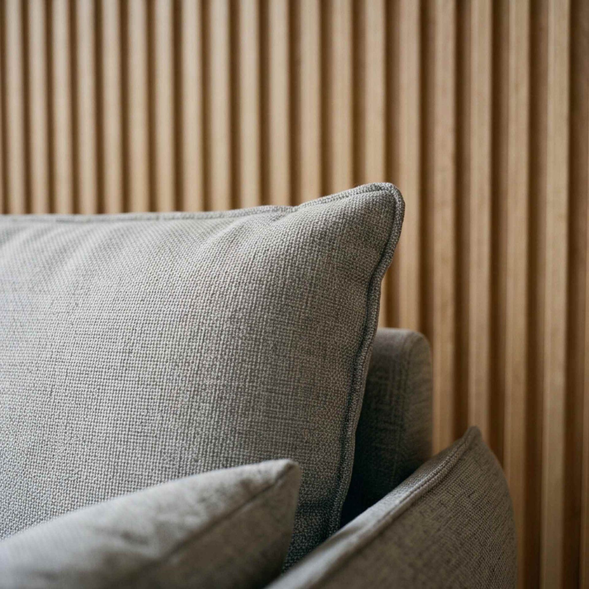 Sofá Albury 3 Plazas Aqua | Diseño y Confort | KUBU #