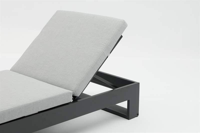 Tumbona Niland aluminio antracita y cojinería gris medio | Kubu #