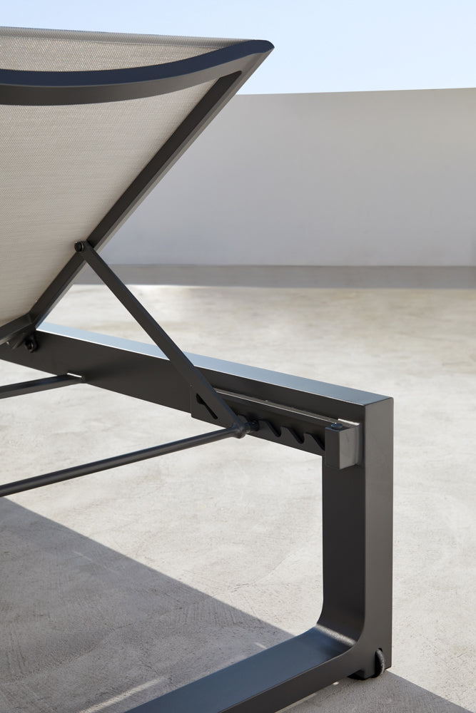 Tumbona Onix aluminio antracita textilene gris medio | Kubu #