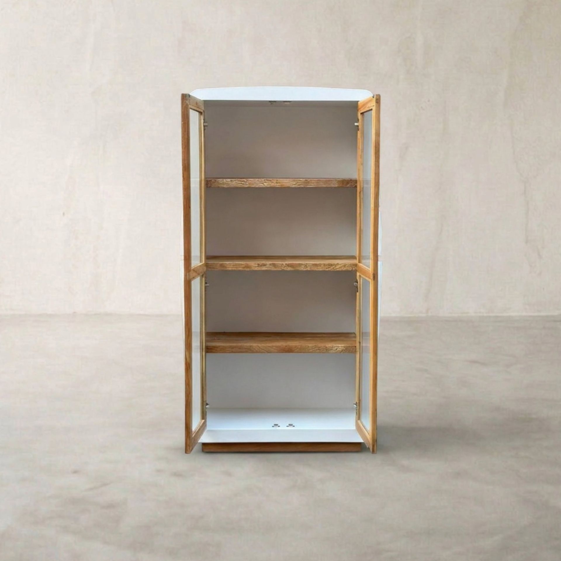 Vitrina dos puertas Calvia - Puertas de vidrio y madera | Kubu #