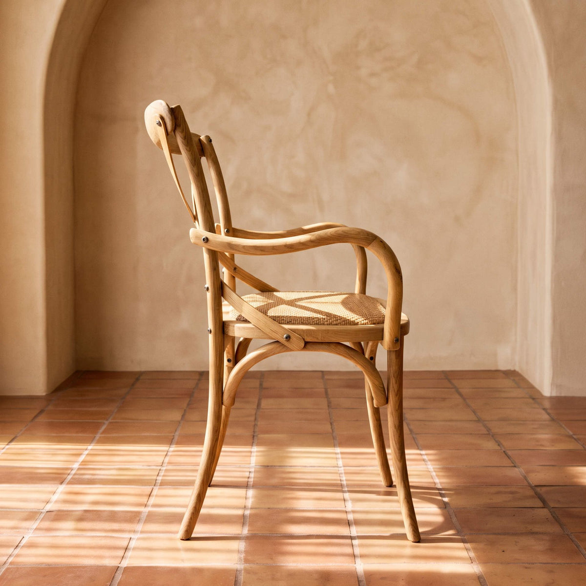 Silla de comedor con brazos Cross Back Oak Natural | Roble macizo